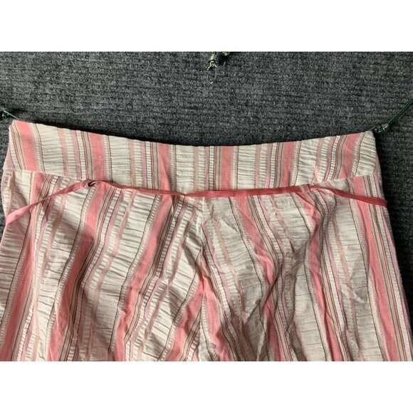 Trixxi Womens Size 7 Pink Capri Cropped Pants Striped Seersucker Crinkle Gauzy - Picture 3 of 4